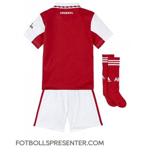 Arsenal Hemmatröja Barn 2022-23 Kortärmad (+ korta byxor)